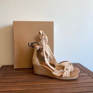UGG Yarrow Espadrille Wedge Sandal Natural Canvas Women Size 10